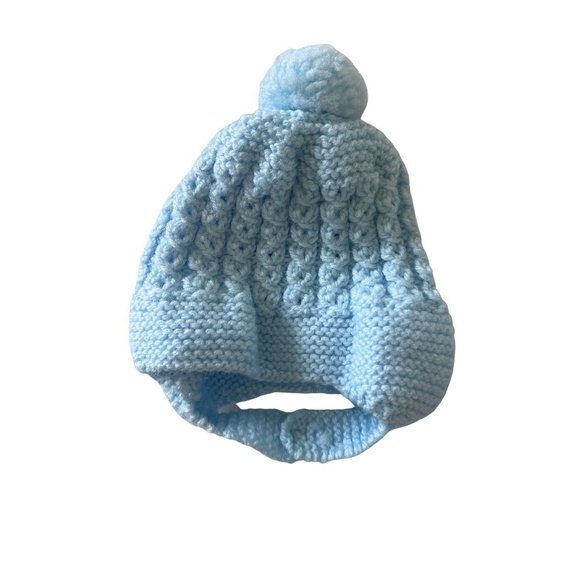 0-18 month Hand Knit  hat and mitten set - Picture 2 of 4
